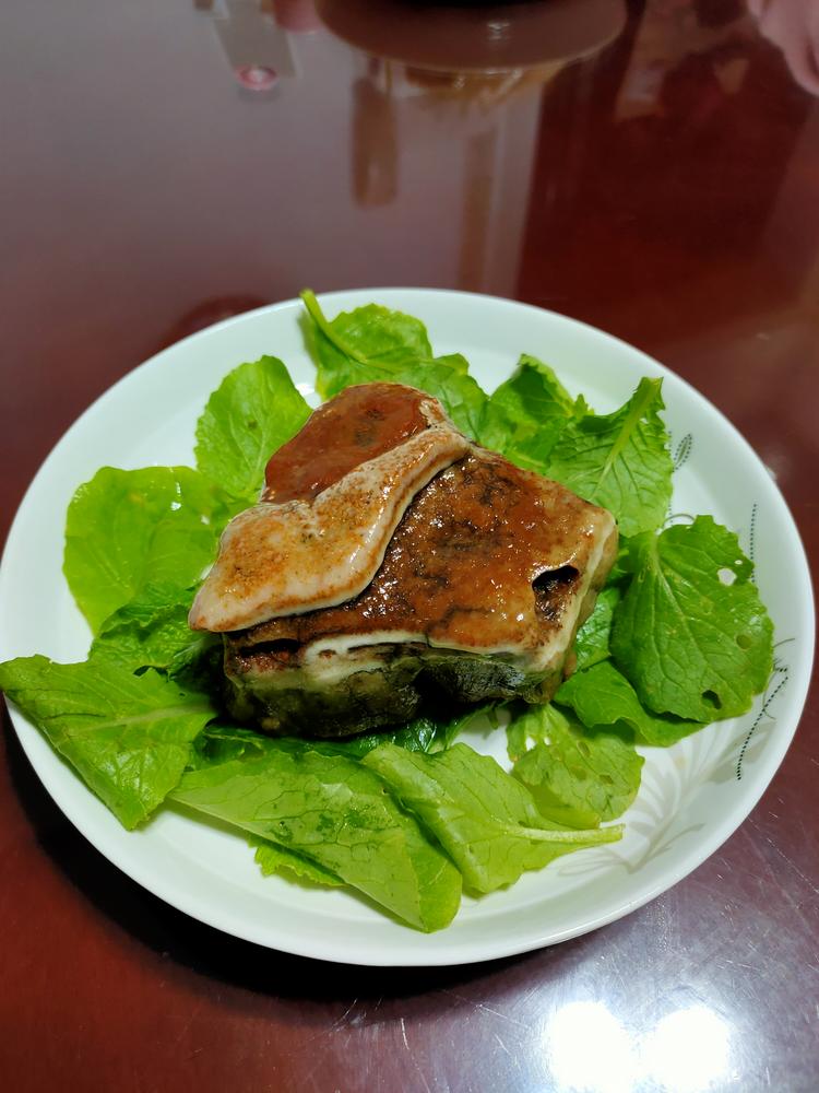 平阴县方特奇石文化艺术馆的小店
