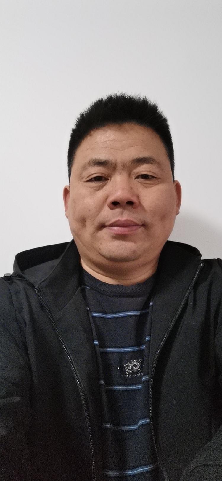 梦成衣哥