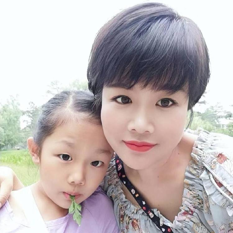 双桥区敬初色电子商务服务部的小店