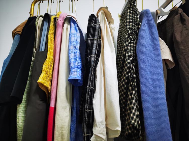 和县乌江缺衣不可服装店的小店
