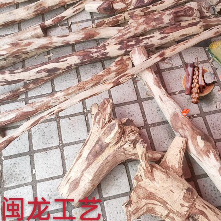 东方城东闽龙黄花梨工艺品坊的小店