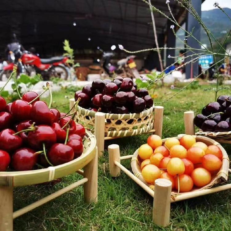 汉源睿涵家庭农场的小店