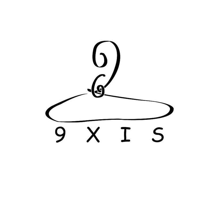 短发女生的小店
