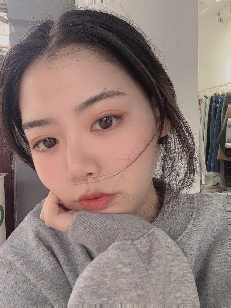 小胖C的每日穿搭