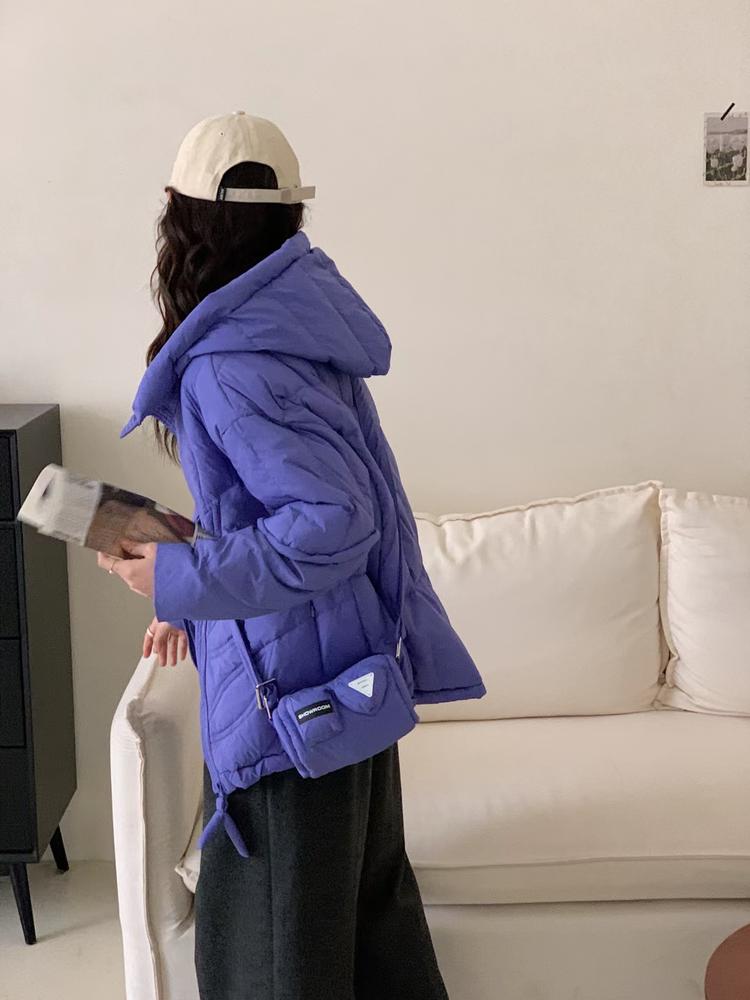 雪磊羽绒服工厂二店