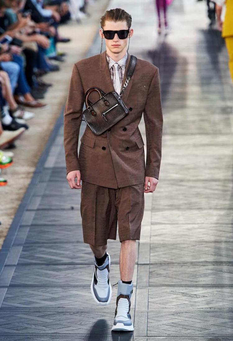 霸总不好惹时尚穿搭