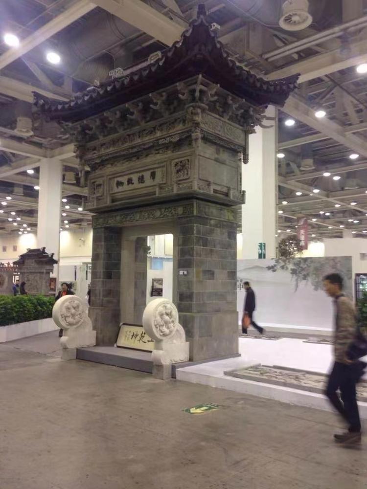 雷老板的苏派砖雕个体店