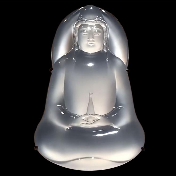 六时翡翠