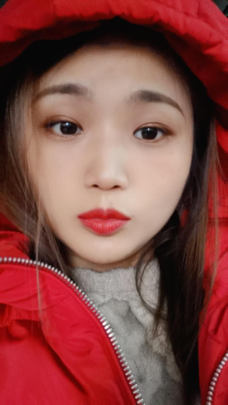 普宁慕思莉服装店