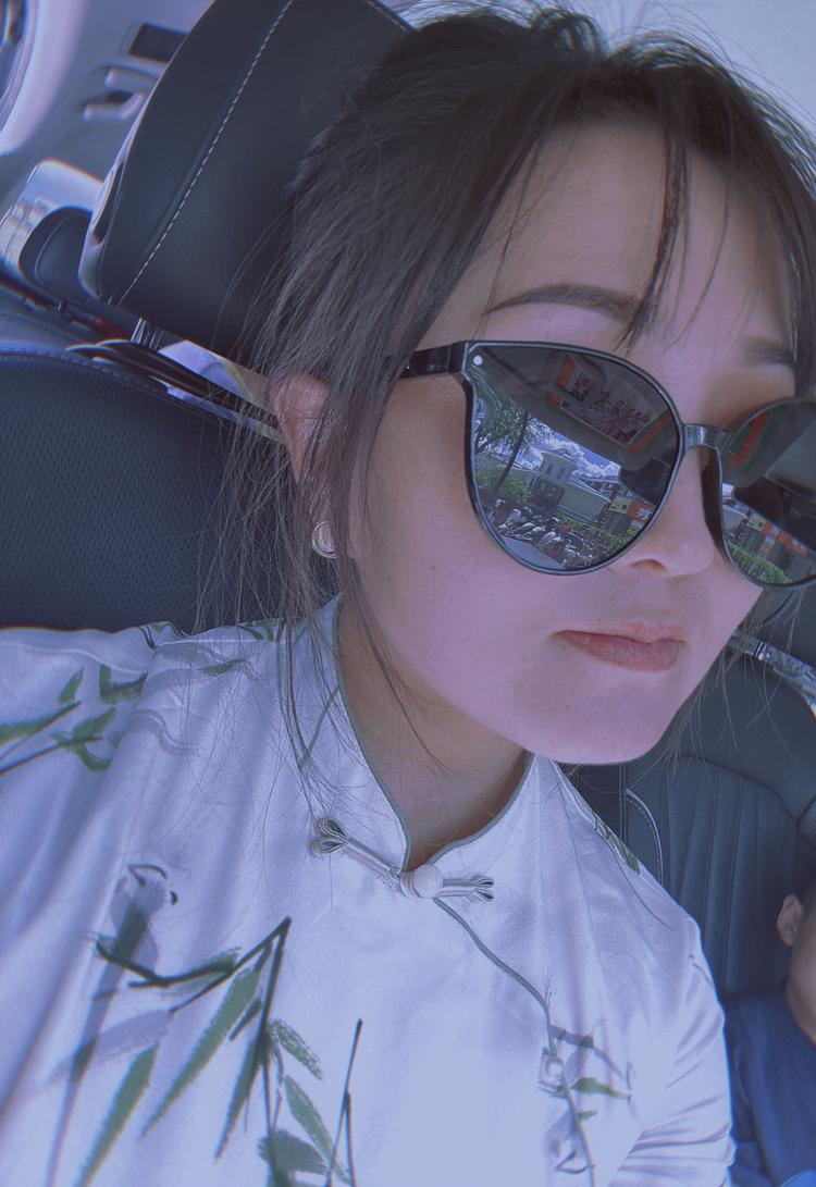丑吖