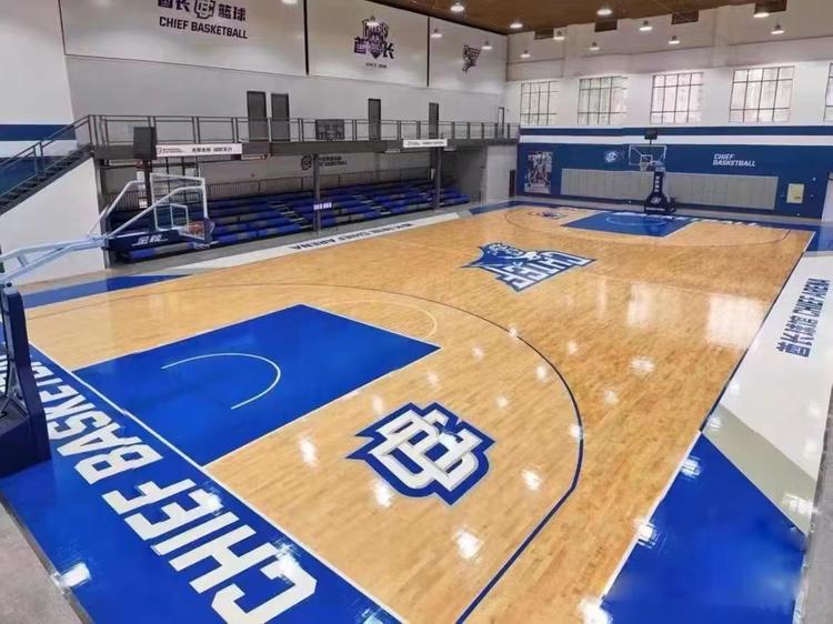 忆贺运动木地板