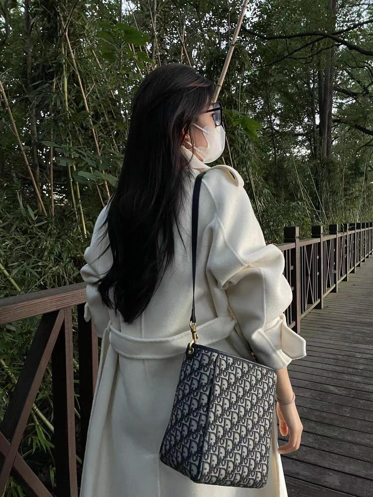 苏州妮妮服装店