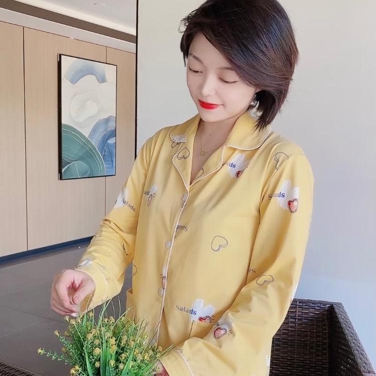 朵派服饰工厂店