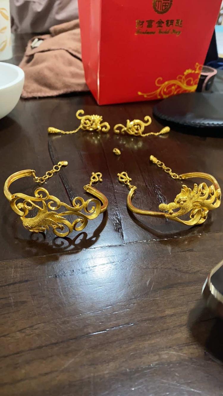 芦淞区新鑫发寄卖行的小店