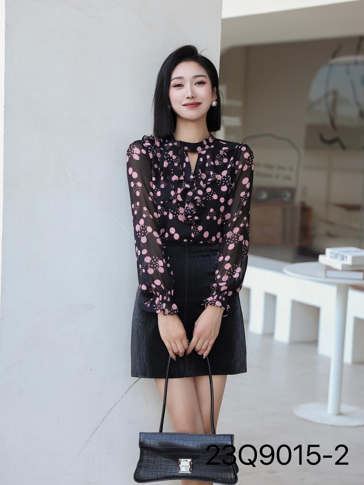 杭州四季青小鱼严选女装