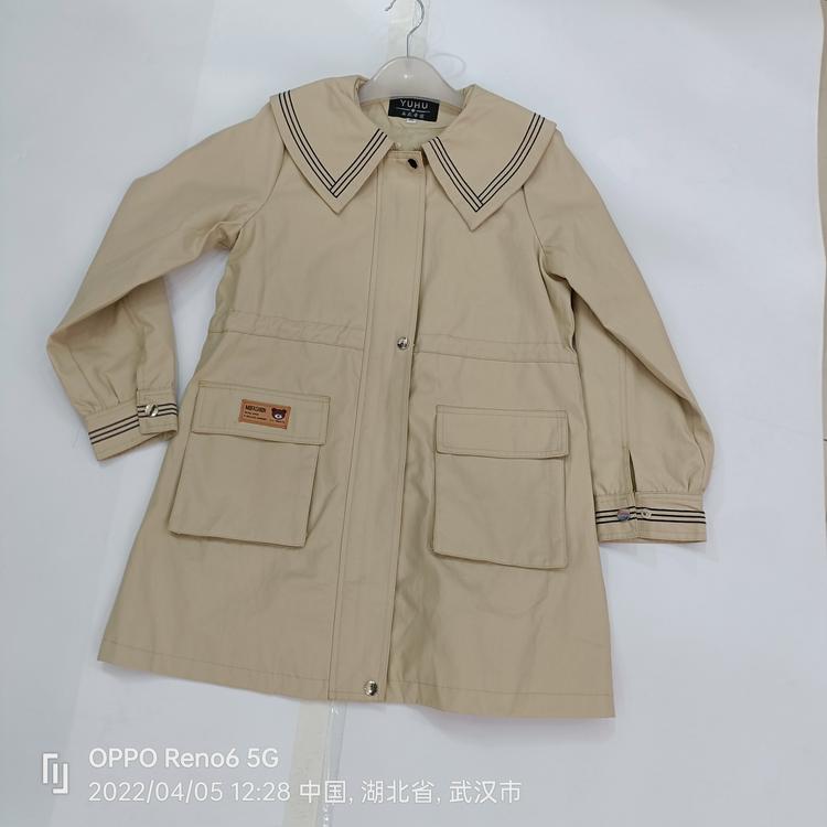 武汉市黄陂区景钰皓服装商行的小店个体店