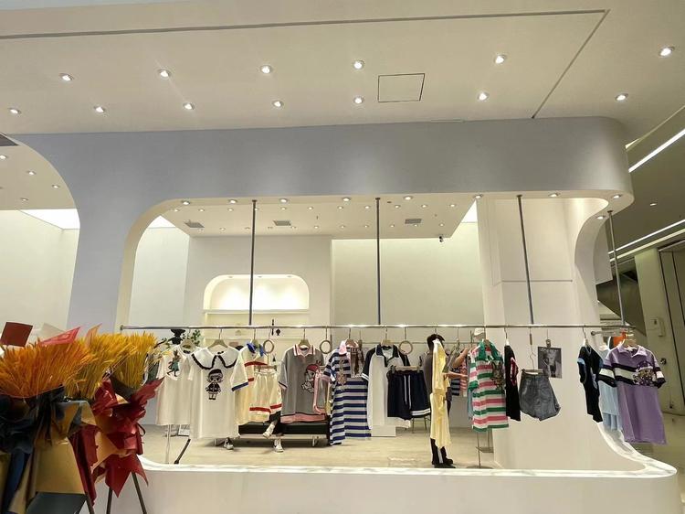 CATHY凯西服饰个体店