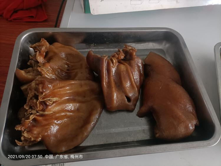 五华县棉洋镇曾志雄餐饮店的小店