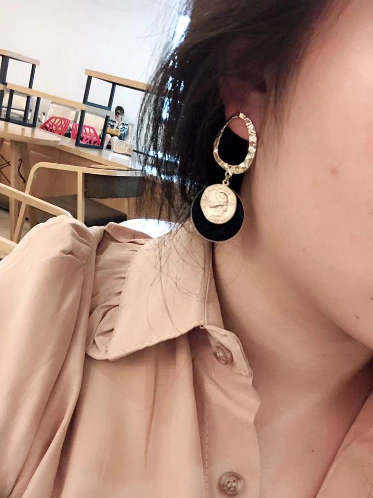 小乖贸易商行