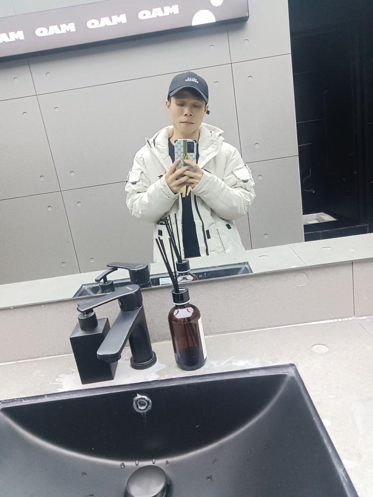 小鑫台球器材维修室