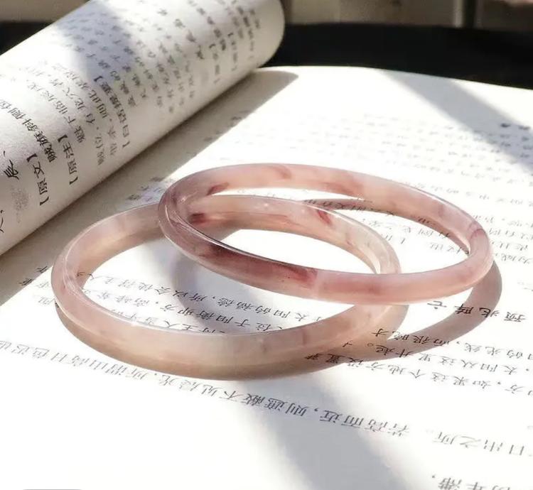 潮玩宝先生小饰品