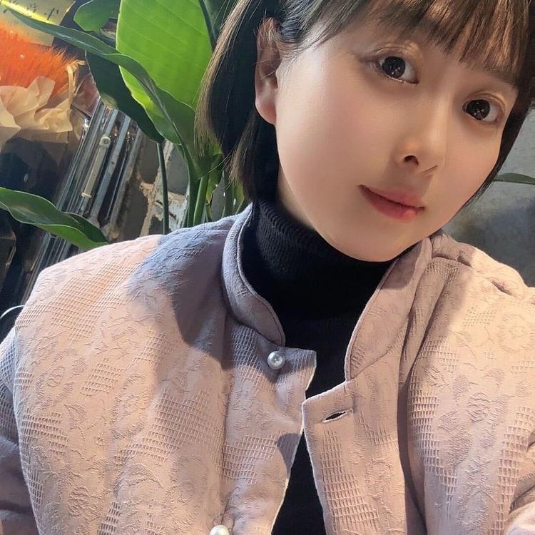 卖杨梅的小姐姐