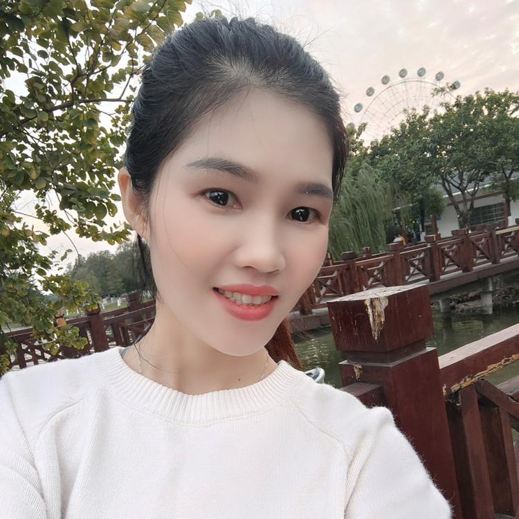 小玉潮流衣馆