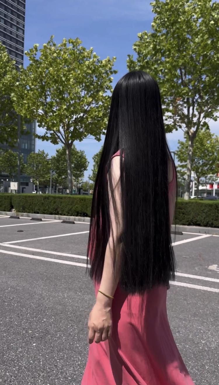 小八仔的长头发