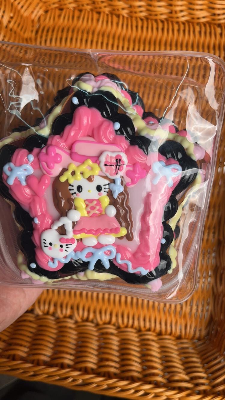 老板让我捏一下