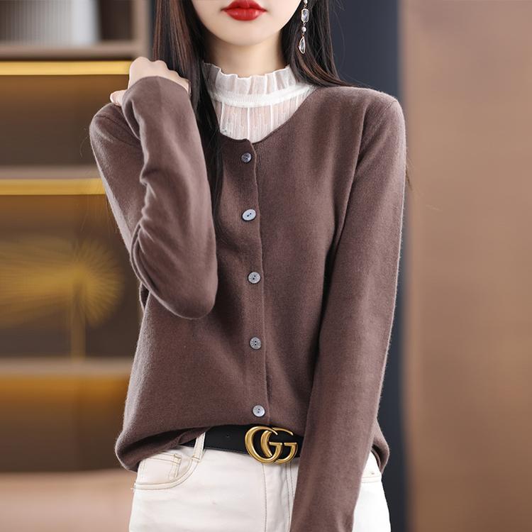 清河县思森服装门市的小店