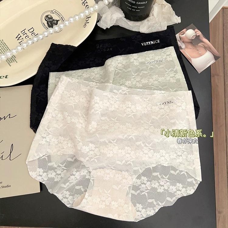 杭州四季青小雨服饰