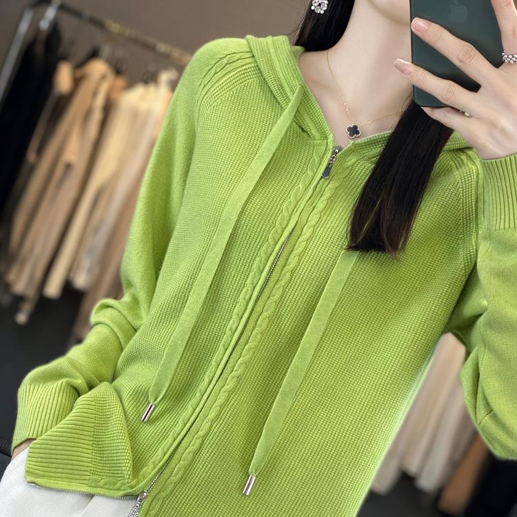 美颜忆服饰
