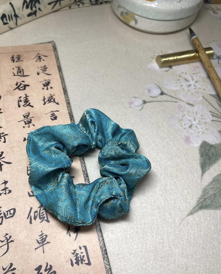 知屿香云纱手作