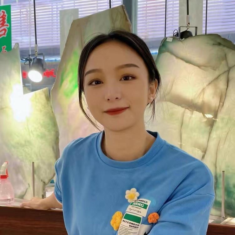 云中寻翠孔灵灵