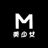 美少女穿戴美甲