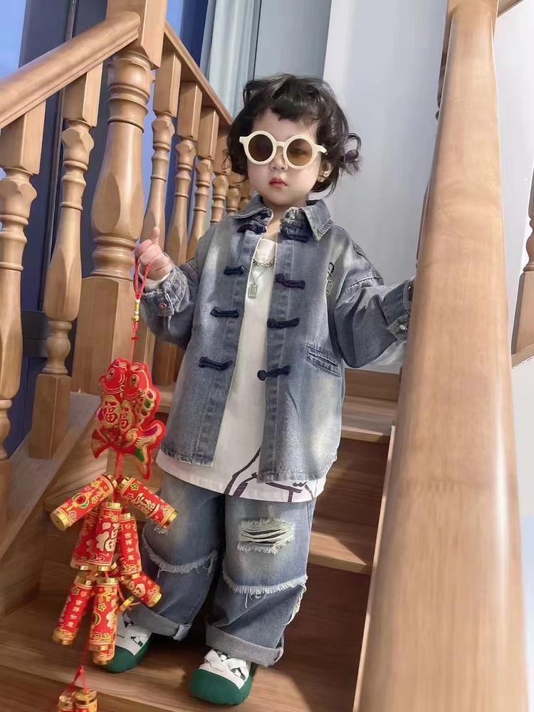 菏泽市牡丹区德林服装店的小店