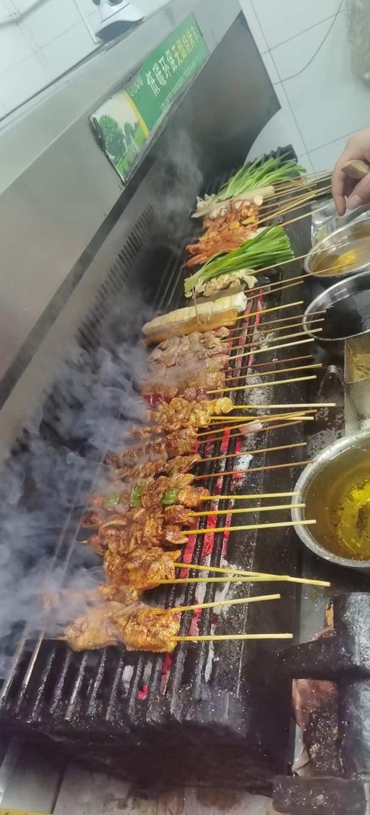 官渡区松林不锈钢制品经营部的小店