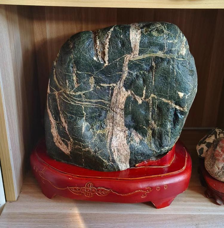 泰山桃花峪石农