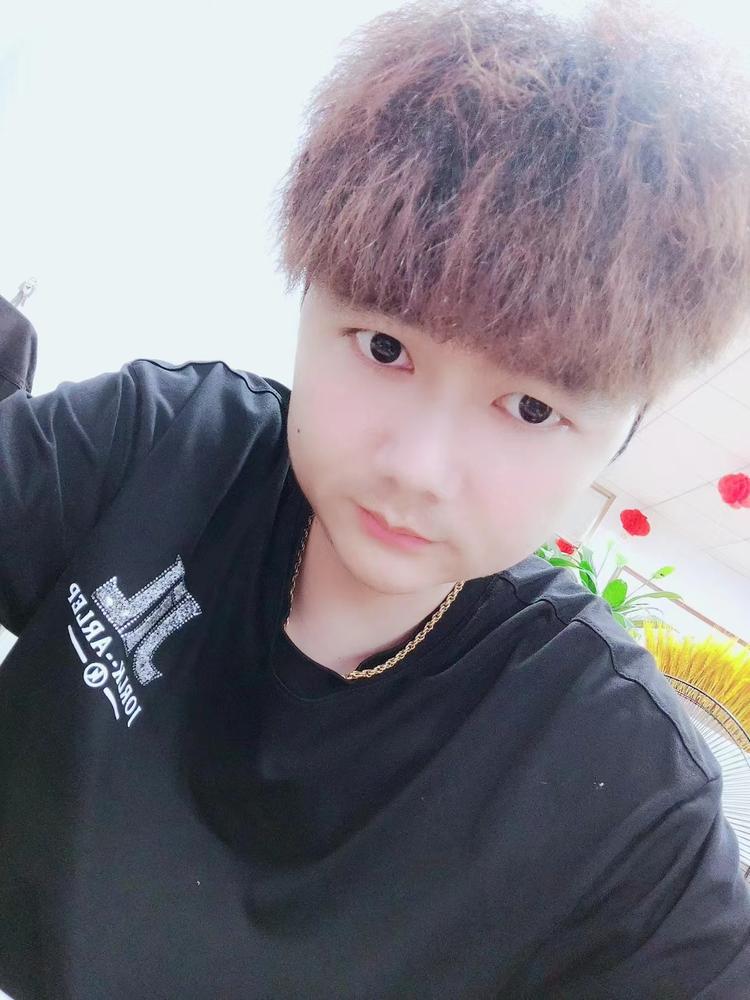 护栏厂家黄小笨