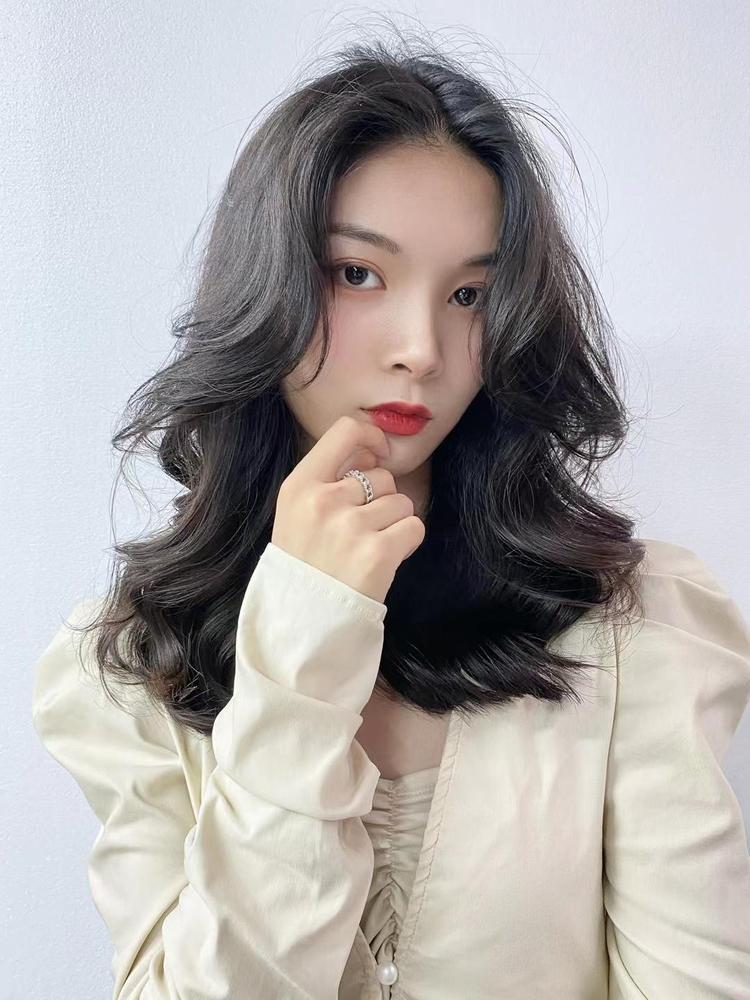 西安朗朗艺美容美发服务有限责任公司的小店