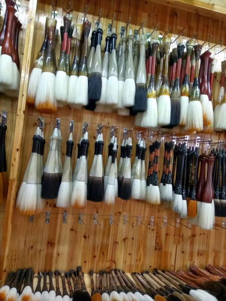 进贤县文港杏力笔庄的小店