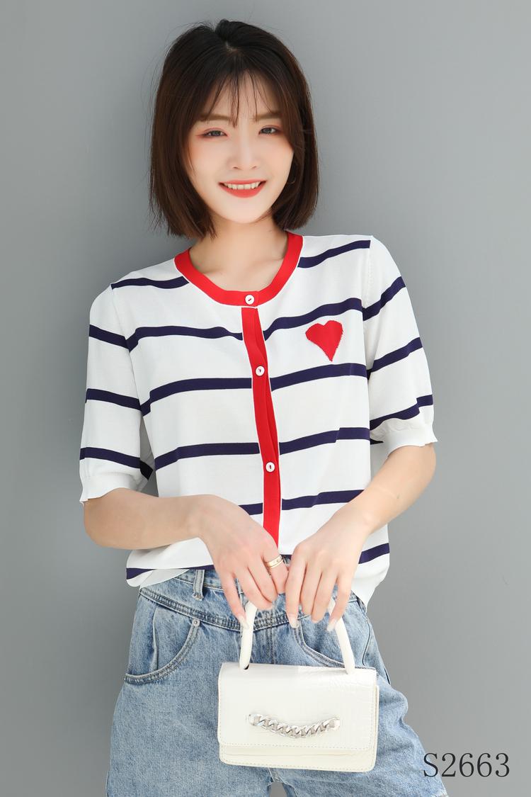 菠萝蜜服饰针织工厂店
