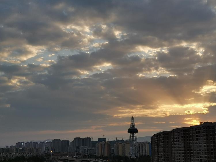 河东区小辉辉百货便利商城